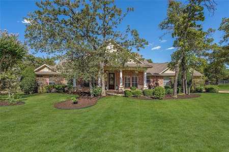 119 W Carruth Lane Double Oak, TX 75077