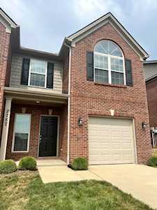 2757 Meadowsweet Ln Lexington, KY 40511