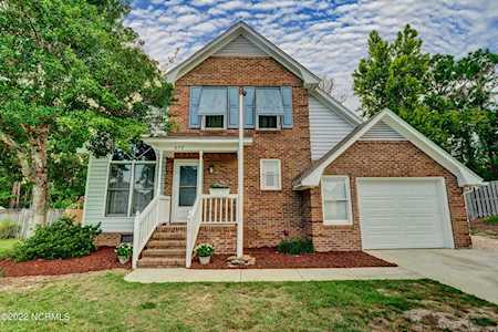 517 Green Meadows Drive Wilmington, NC 28405