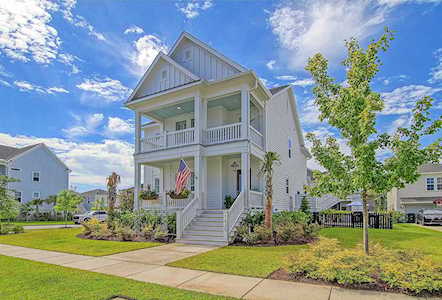 1625 Juliana St Daniel Island, SC 29492