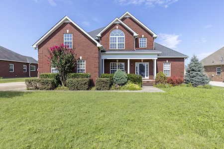 2627 Tellyman Ave Murfreesboro, TN 37130