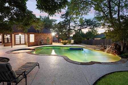 1108 N Lakeshore Drive Rockwall, TX 75087