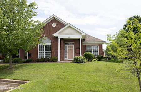 6500 Park Chase Ct Louisville, KY 40229