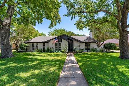 331 Drexel Drive Grapevine, TX 76051