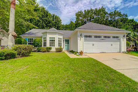 2439 Cotton Creek Dr Mount Pleasant, SC 29466