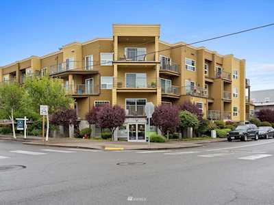 22226 6th Ave S #404 Des Moines, WA 98198