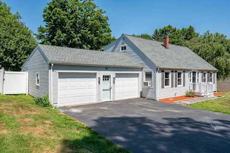 10 Wheeler Rd Grafton, MA 01536