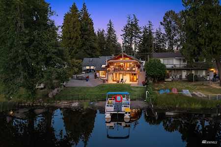 33619 33rd Place S Federal Way, WA 98001