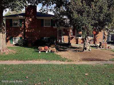 3319 Fernheather Dr Louisville, KY 40216