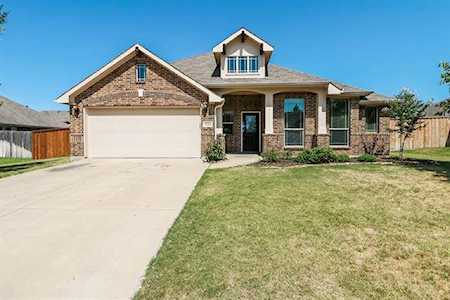 5213 Medallion Court Midlothian, TX 76065