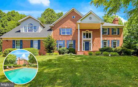14011 Fox Run Ct Phoenix, MD 21131