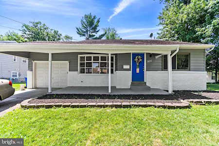 304 Juniper Dr Cherry Hill, NJ 08003
