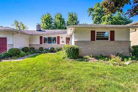 945 Brentford Drive Columbus, OH 43220