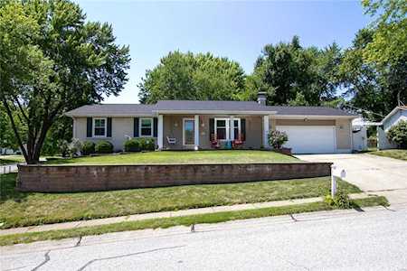 2901 Mallard Dr St Charles, MO 63301