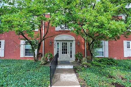 7352 Lions Head Dr #A Indianapolis, IN 46260