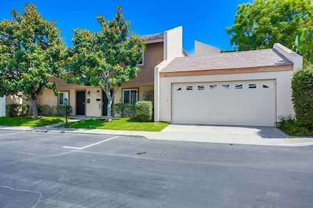 5558 Caminito Katerina San Diego, CA 92111