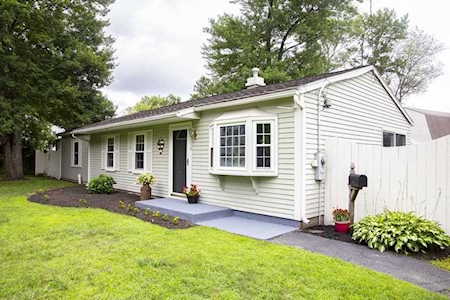 716 Benson Road Northbridge, MA 01588