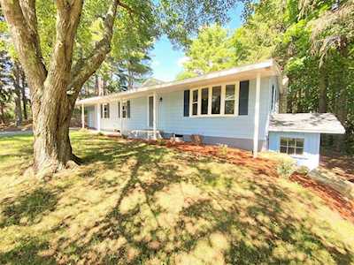 184 N Brookfield Road East Brookfield, MA 01515