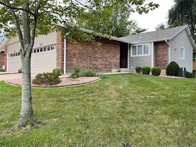 2494 Fox Bridge Ct Lake St Louis, MO 63367