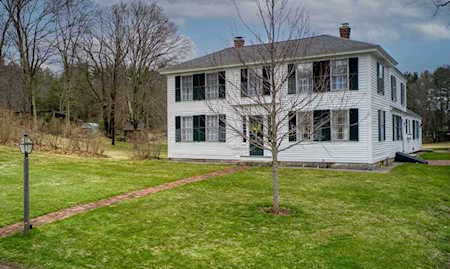 155 Old Upton Road Grafton, MA 01519