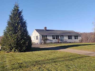 45 Rufus Putnam Rd North Brookfield, MA 01535