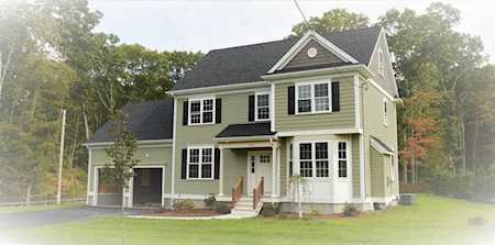 7 Cooper Farm Attleboro, MA 02703