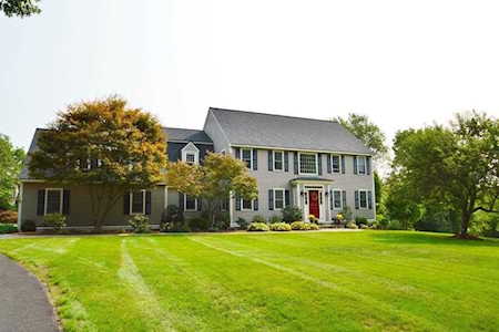 56 Jackson Circle Marlborough, MA 01752