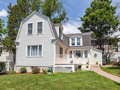 10 Whitlowe Road Newton, MA 02465