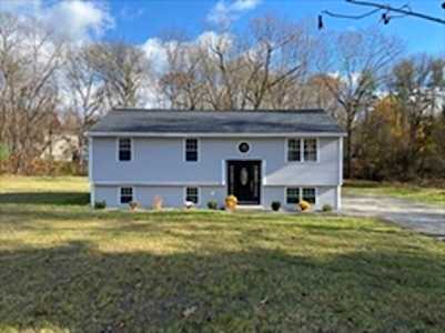 112 Pawtucket Blvd Tyngsborough, MA 01879