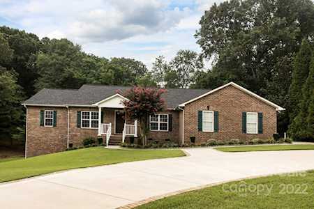 117 Stone Ridge Dr Salisbury, NC 28146
