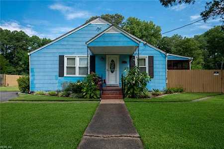 2052 Maywood St Chesapeake, VA 23323