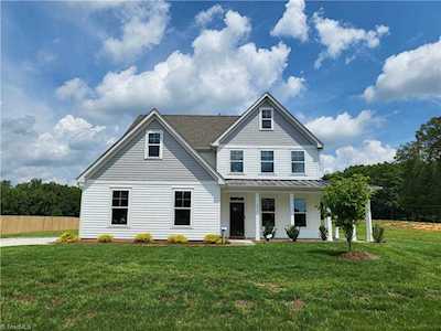 3511 Wesley Point Drive Browns Summit, NC 27214