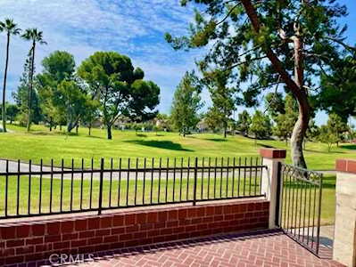 2468 Sunningdale Dr Tustin, CA 92782