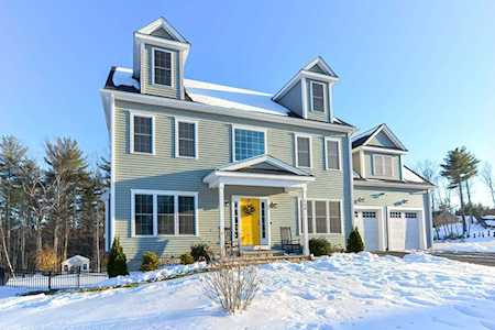 190 Hannah Dr Northbridge, MA 01588