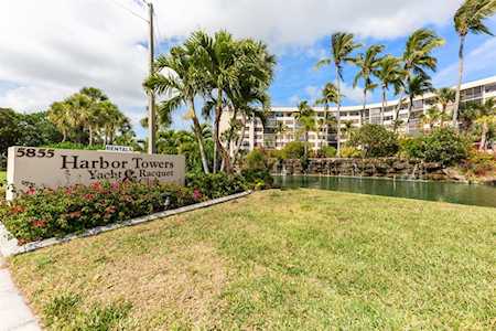 5855 Midnight Pass Rd #325 Sarasota, FL 34242