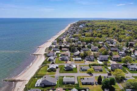 25 Overlook Knoll Rd Mashpee, MA 02649