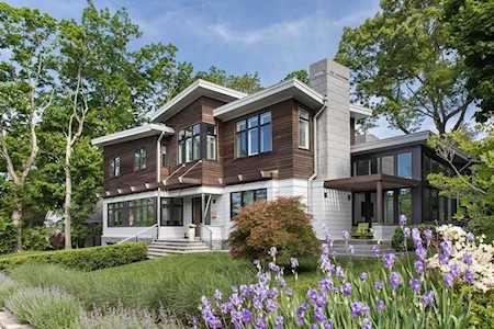 1603 Commonwealth Ave Newton, MA 02465