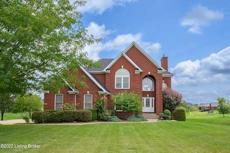 370 Nevin Ln Fisherville, KY 40023