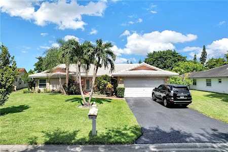 3951 NW 114th Ave Coral Springs, FL 33065