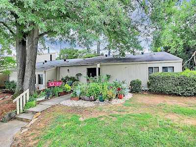 3621 Willow Point Dr Charlotte, NC 28277