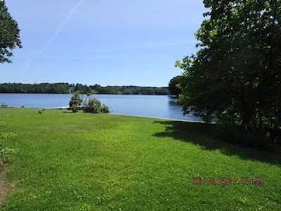 39-1/2 W Sutton Rd Sutton, MA 01590