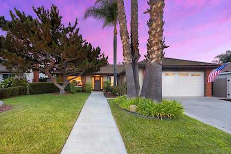 12827 Elmfield Ln Poway, CA 92064