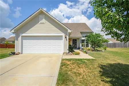 6489 Enclave Ct Greenwood, IN 46143