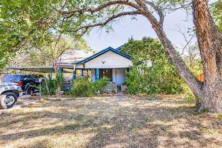 1425 W Boyce Avenue Fort Worth, TX 76115