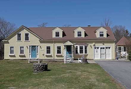 29 Whitewood Rd Milford, MA 01757