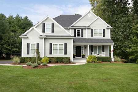 7 Garrett Spillane Rd Foxboro, MA 02035