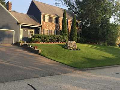 97 Stearns Rd Marlborough, MA 01752