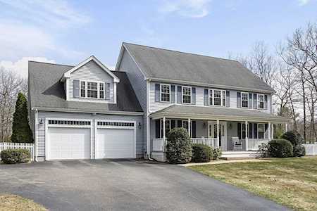11 Hilltop Drive Douglas, MA 01516
