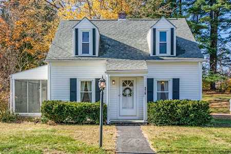 376 Oxford Street North Auburn, MA 01501