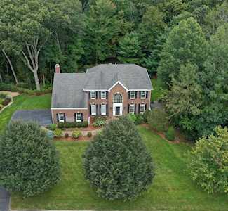 9 Bridle Ridge Drive Grafton, MA 01536
